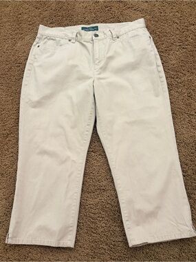 Ralph Lauren Capri’s Midcalf in light khaki/tan  size 10 100% cotton Vintage Y2K